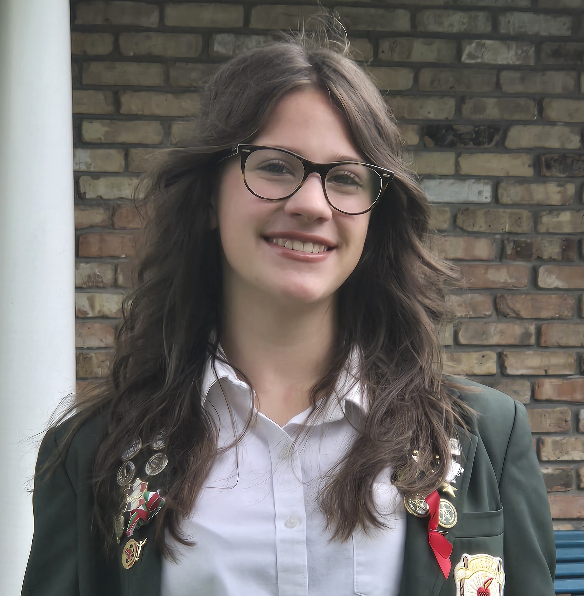 Ava Leger
