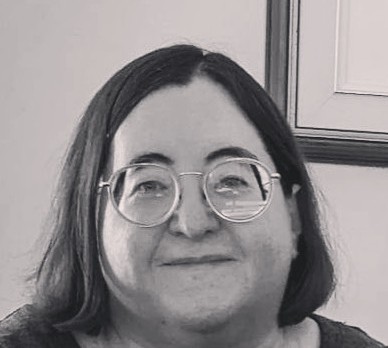 Laura Dennis